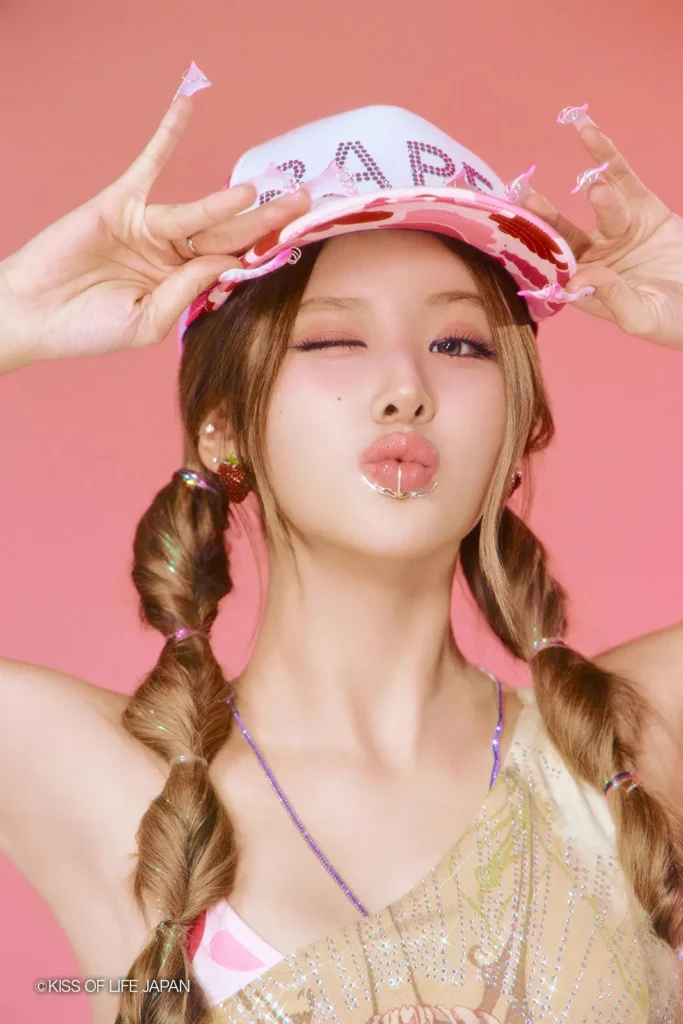 Belle of KISS OF LIFE in her official Japanese profile portrait