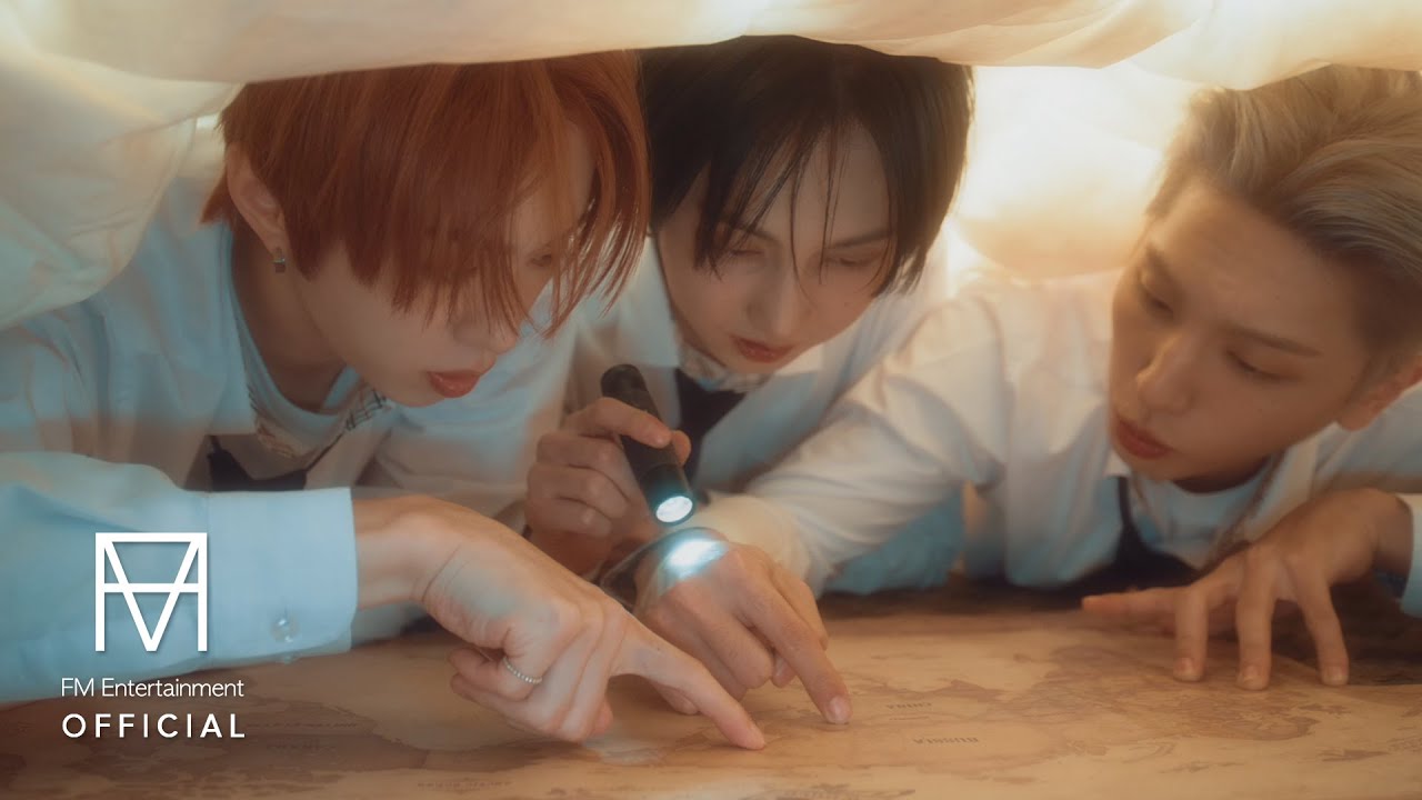 M.O.N.T members Narachan, Bitsaeon and Roda in the OMW official music video