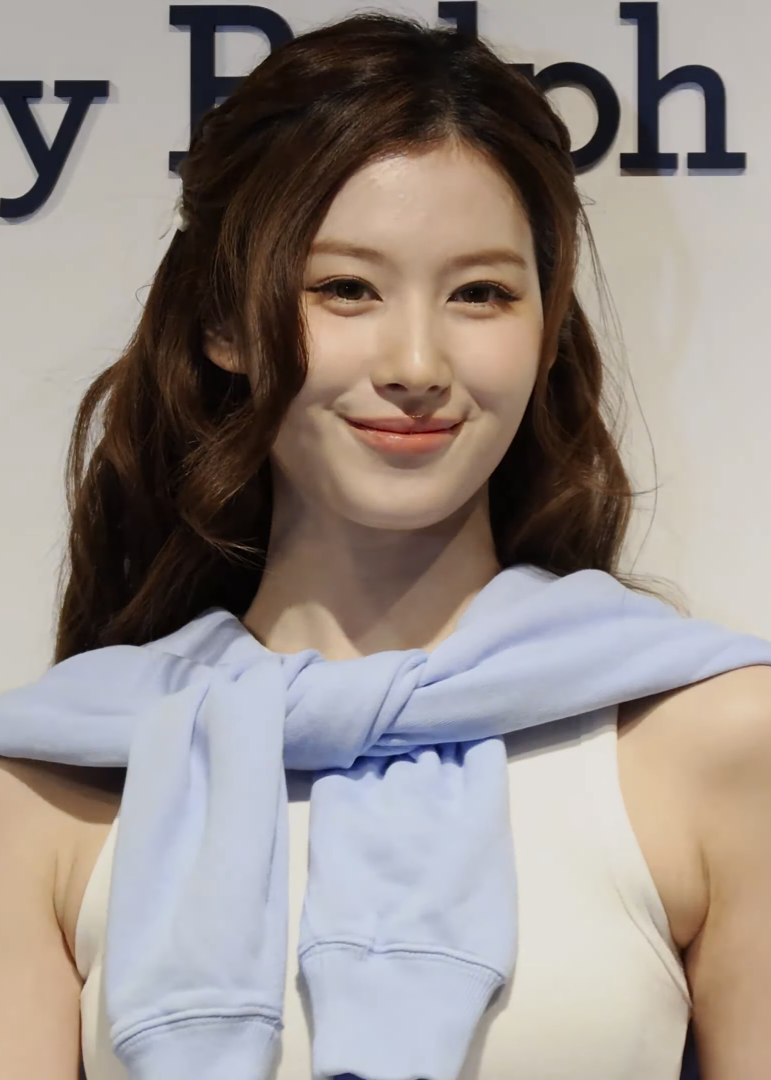 Sana (TWICE)