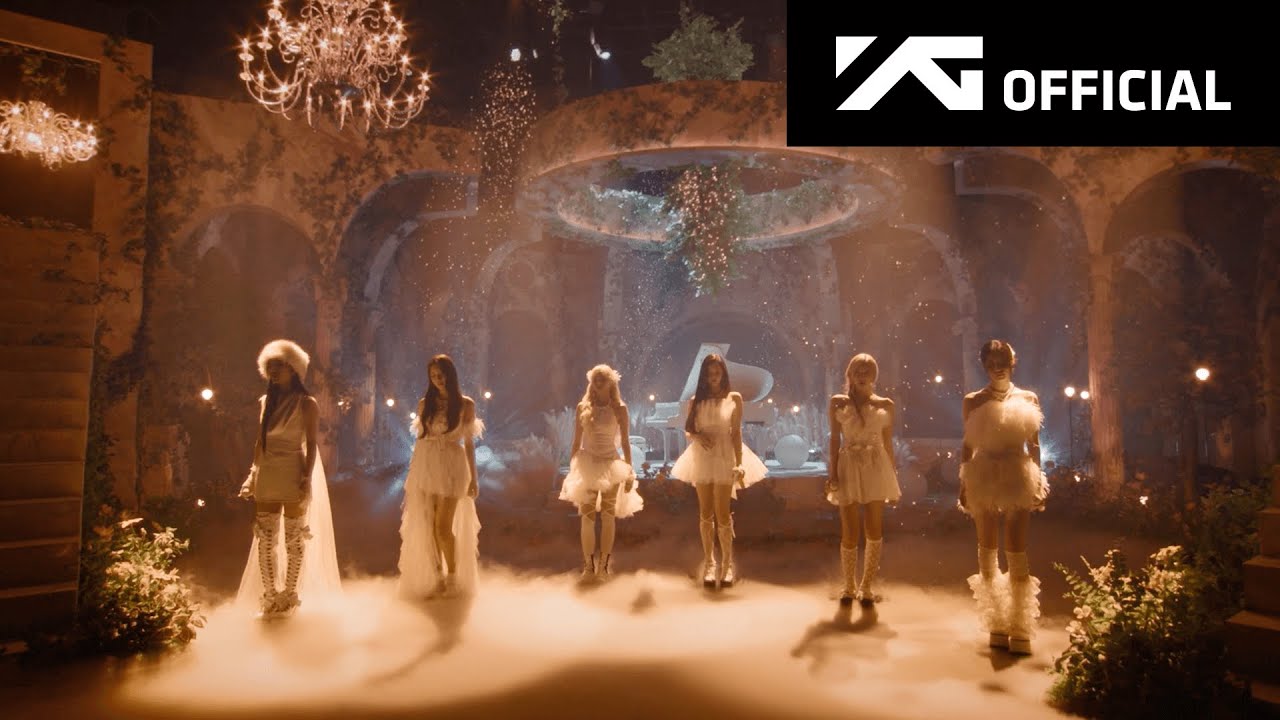 Stuck In The Middle live stages: the fairy dresses are pretty, but the microphones are the actual plot