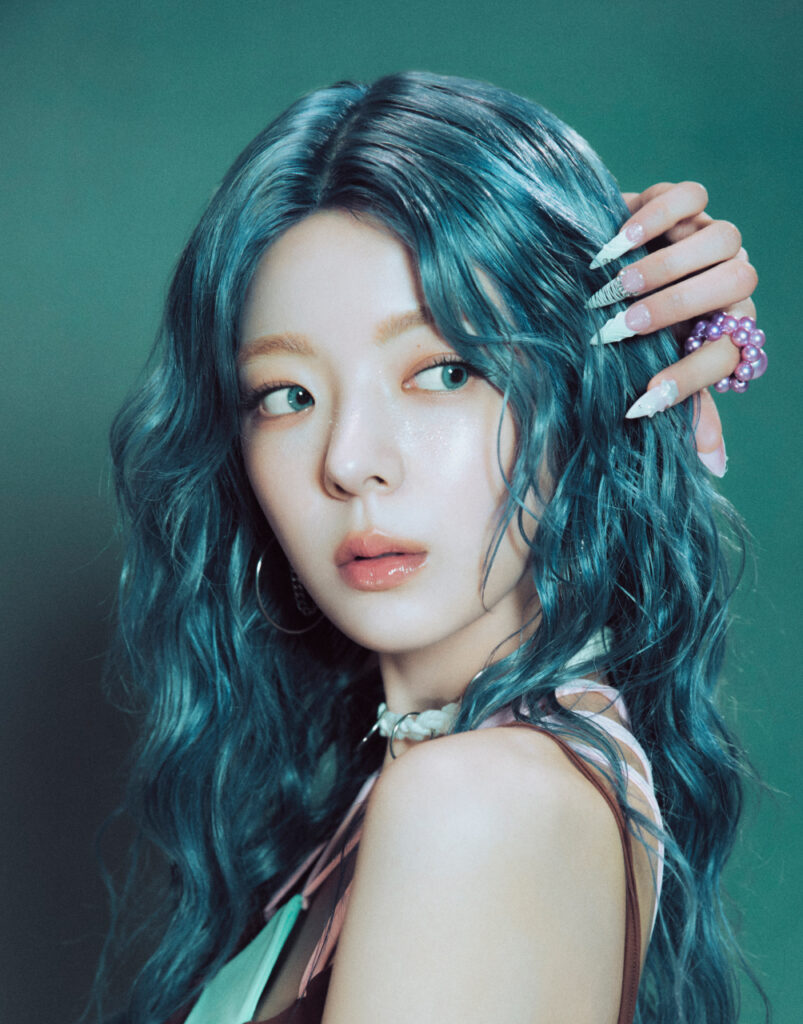 Lia of ITZY in the current official profile portrait