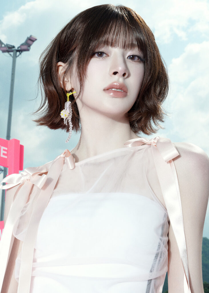 Seeun of STAYC official profile portrait