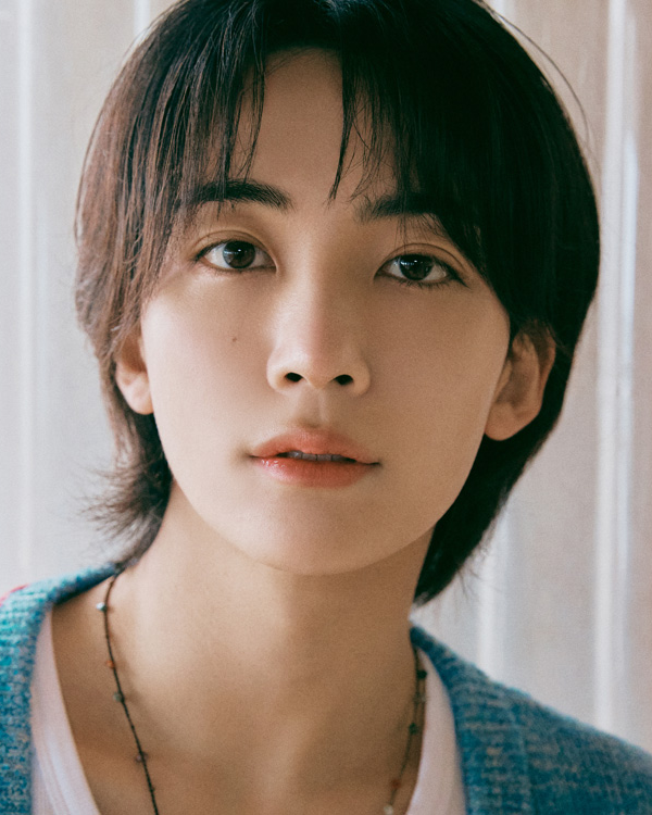 JEONGHAN official SEVENTEEN profile photograph