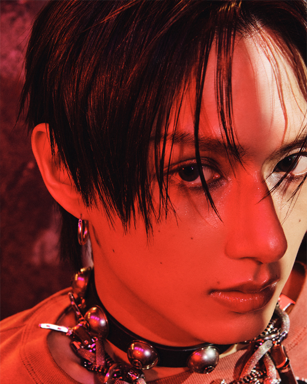 JUN official SEVENTEEN profile photograph