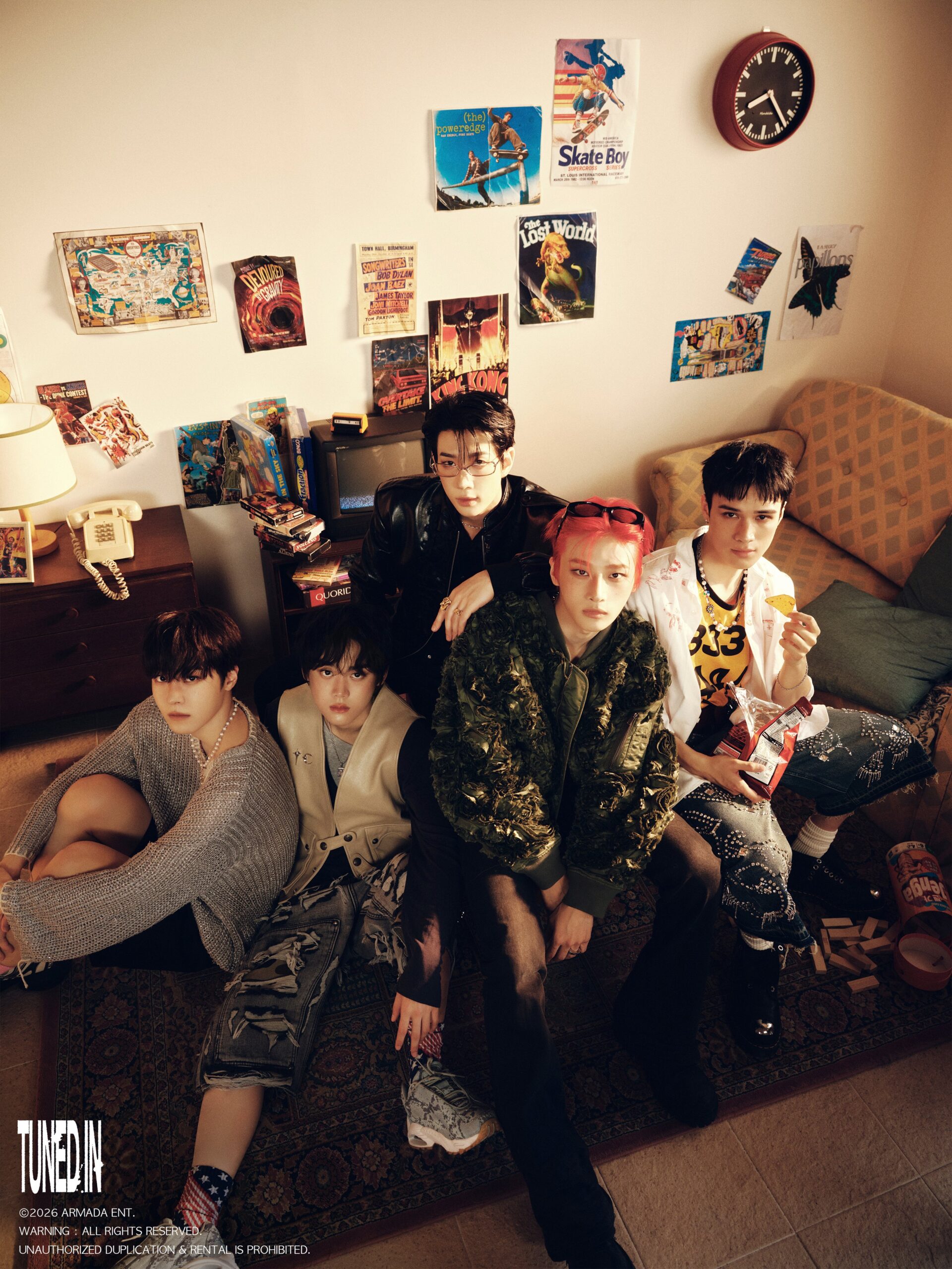 ONE PACT members Jongwoo, Jay Chang, Seongmin, TAG and Yedam together