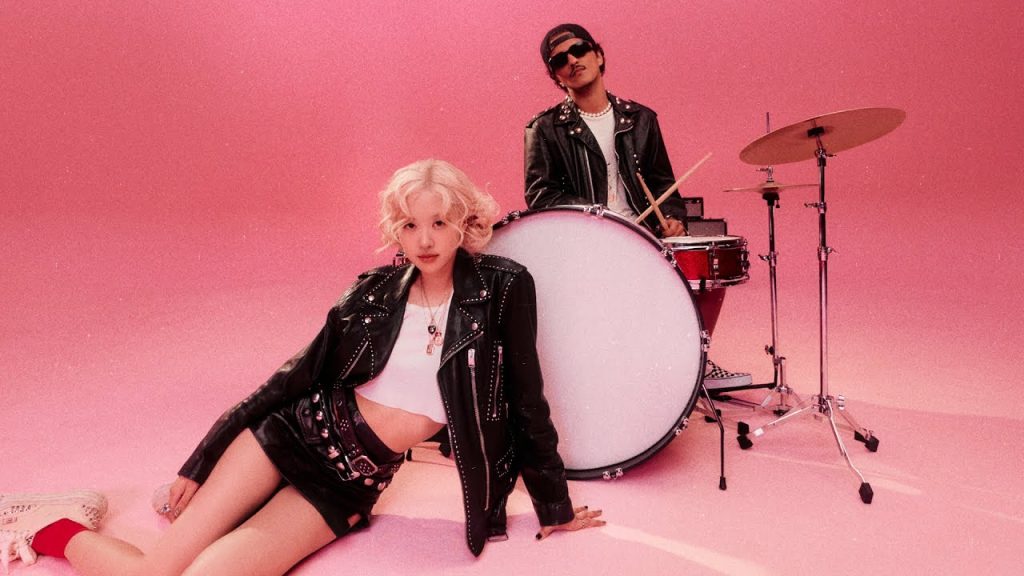 ROSÉ and Bruno Mars performing APT in the official music video
