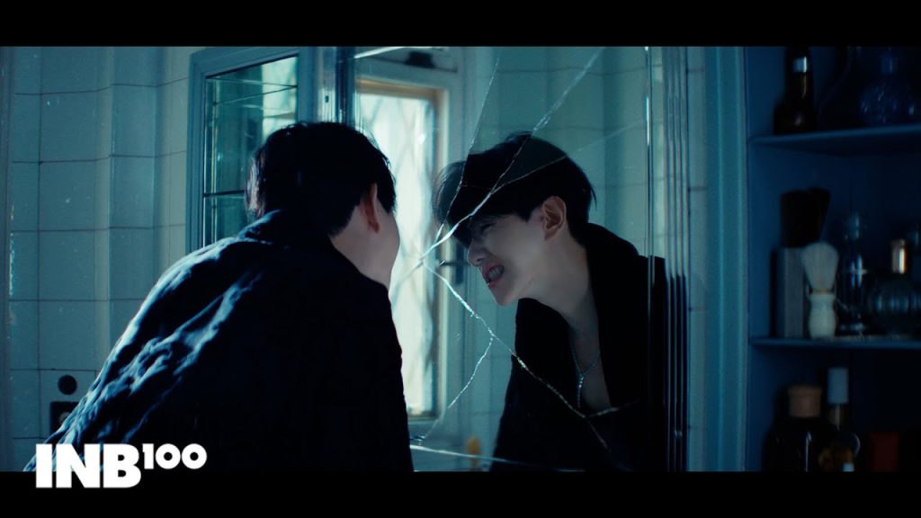 Baekhyun in the exact official playlist video begBX38vbjI.
