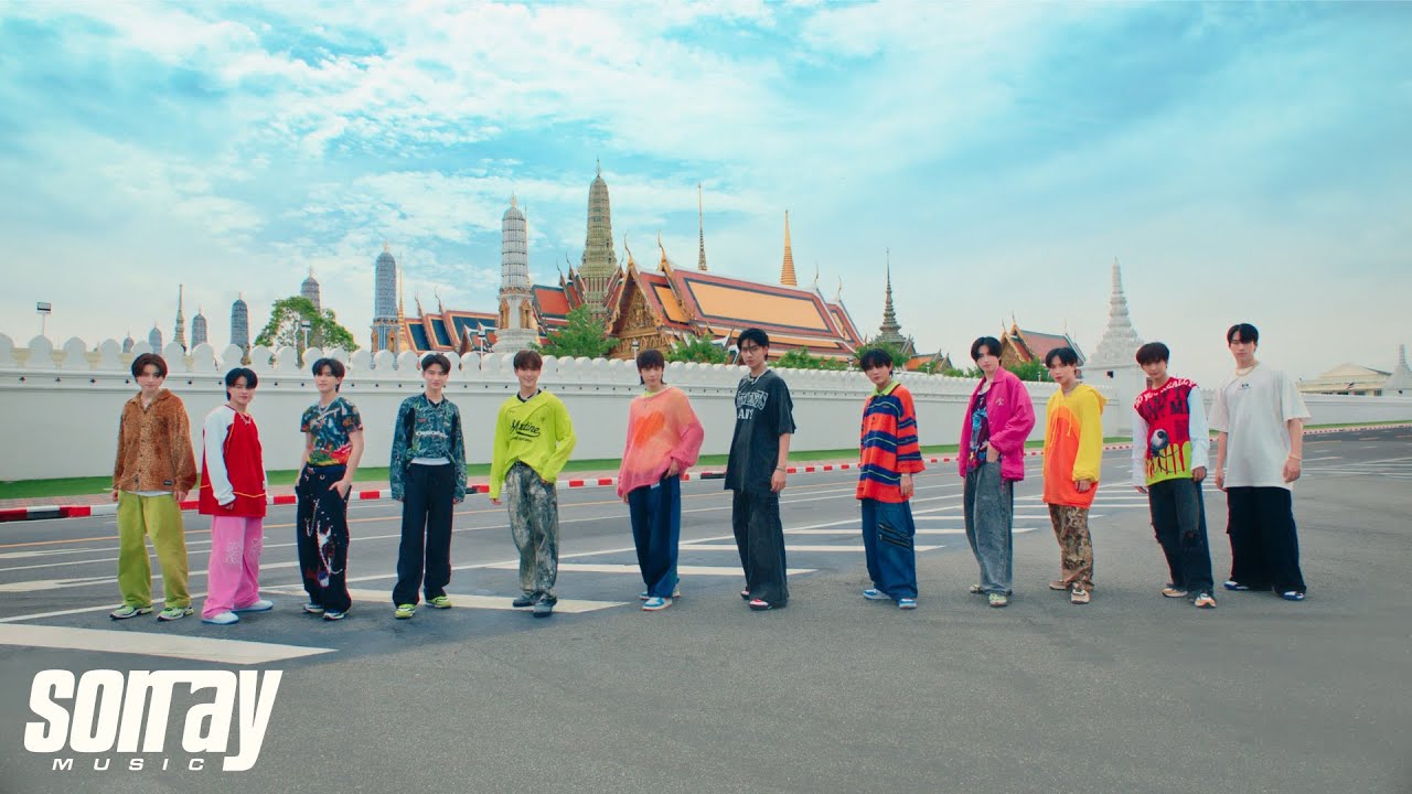 BUS because of you i shine: Group Profile, Members, Music and Videos