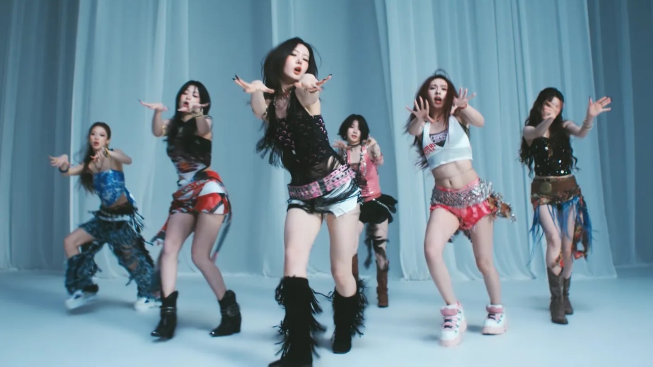 CHOOM Mirrored Dance Practice React: BABYMONSTER’s Formation Work Without the Camera Alibi
