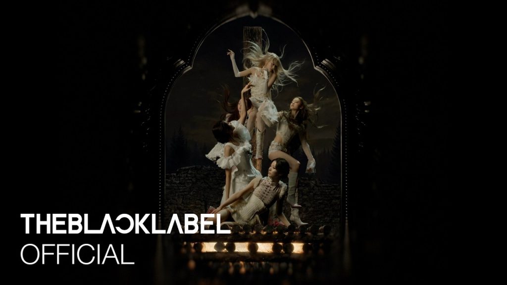 MEOVV in the DDI RO RI official music video