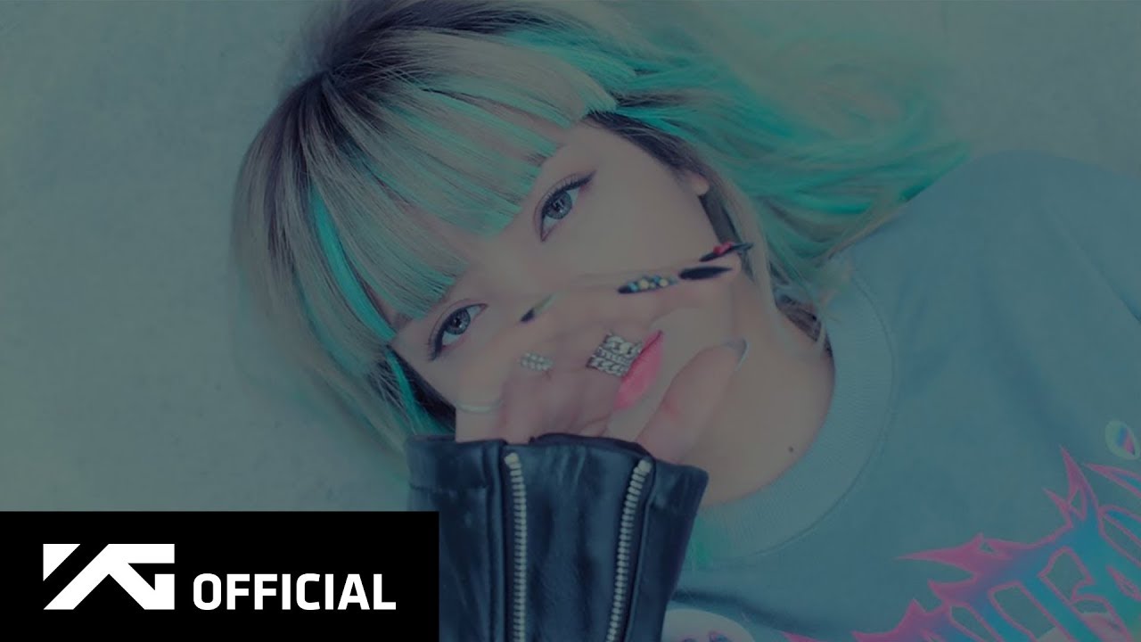 STAY MV React: BLACKPINK Found an Empty City and Asked One Person Not to Leave