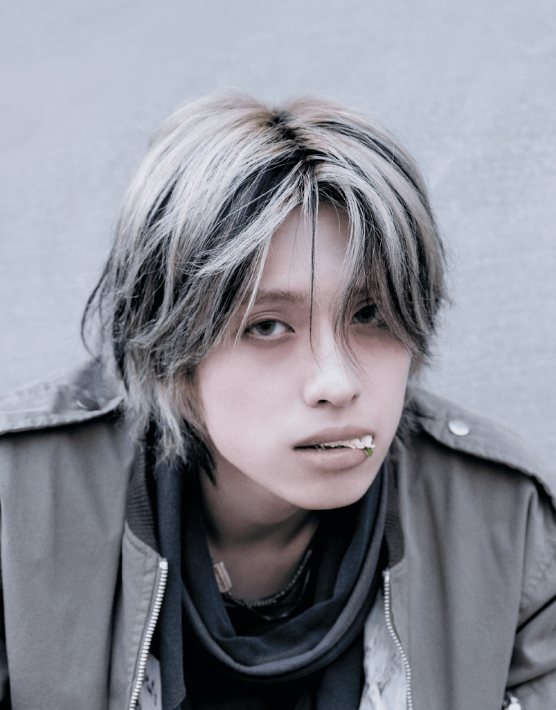Gaon official current Xdinary Heroes profile portrait