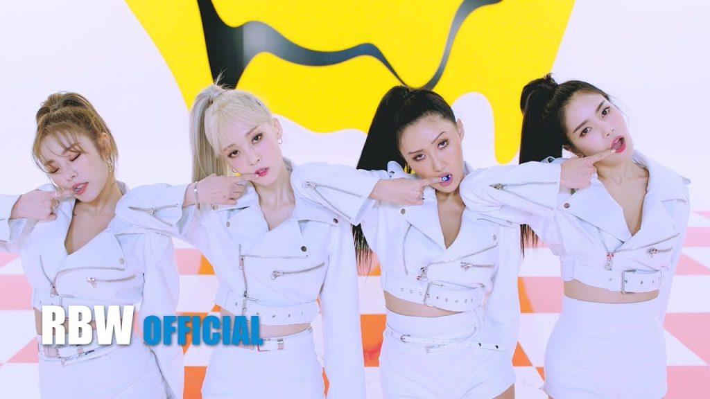 MAMAMOO in exact playlist video -iYg2atmA9w reviewed here.