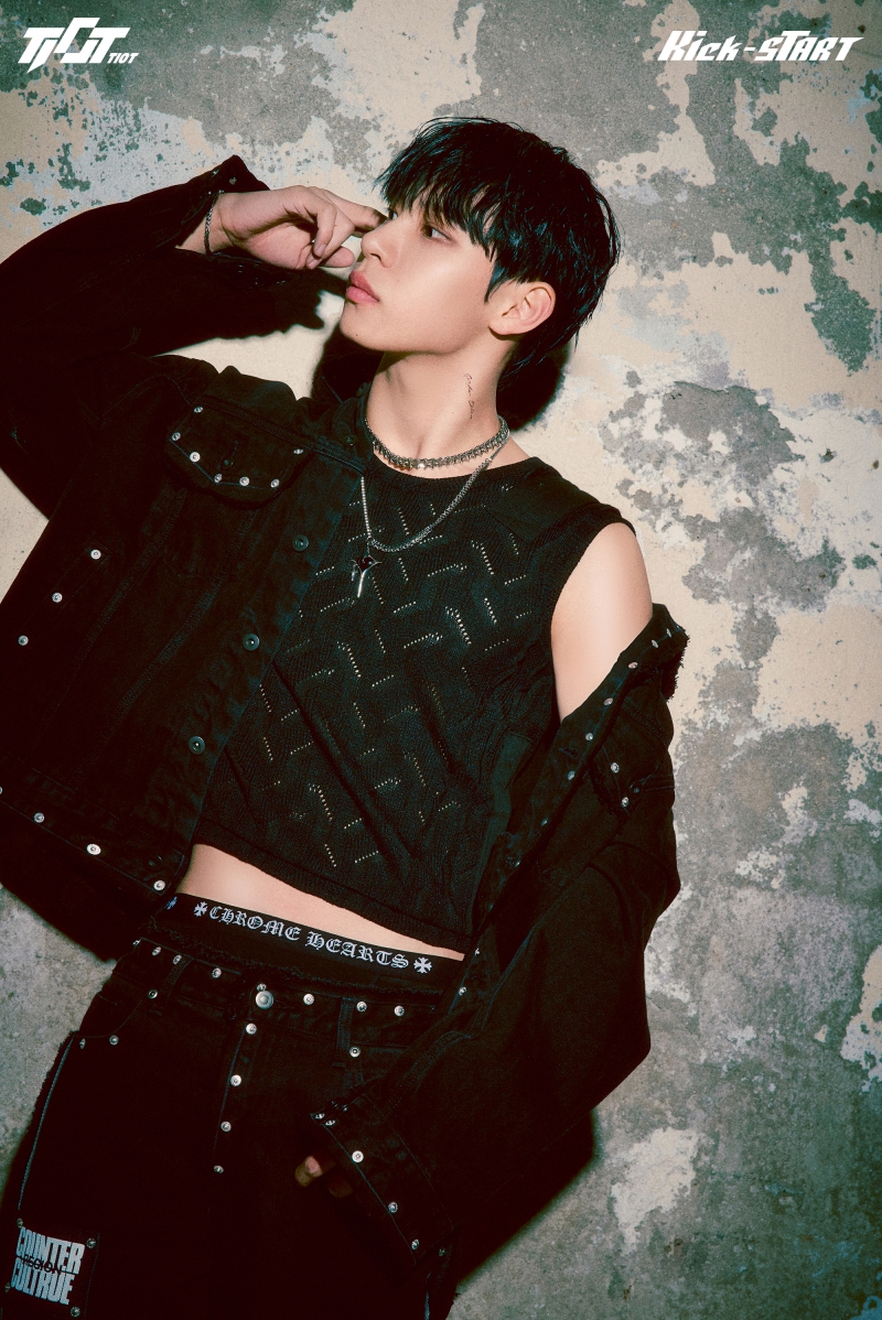 Hong Keonhee of TIOT official Kick-START debut portrait