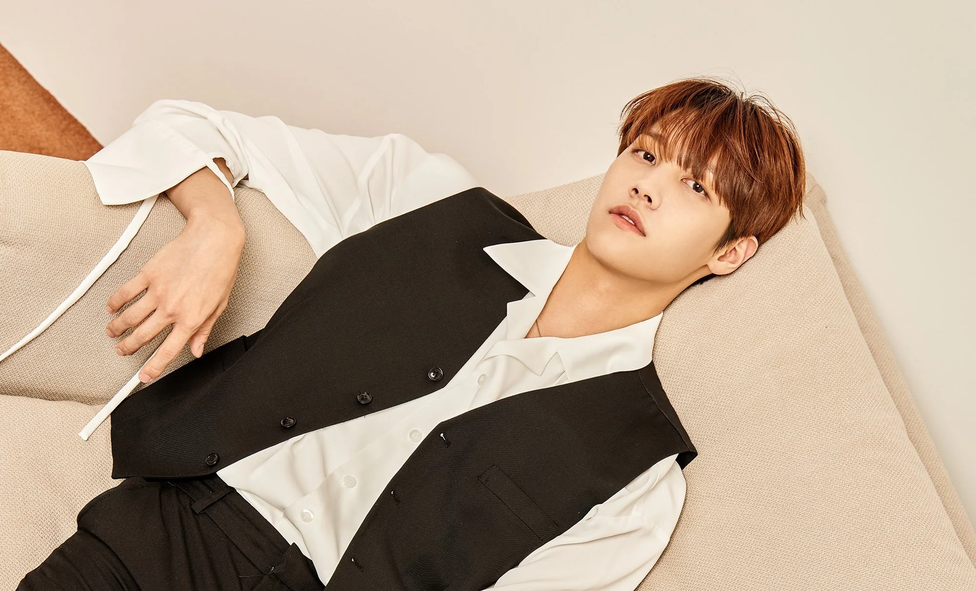 Hwall, former member of THE BOYZ