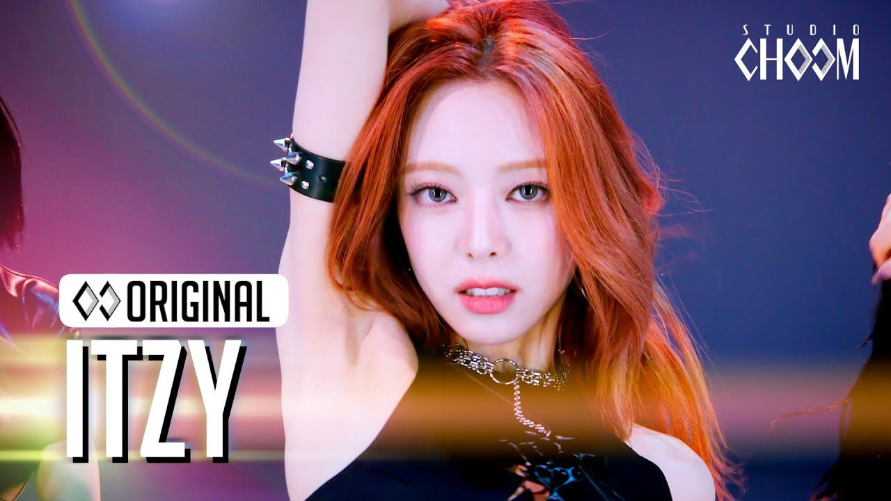 Girls Will Be Girls at STUDIO CHOOM: ITZY Made Solidarity a Formation Skill