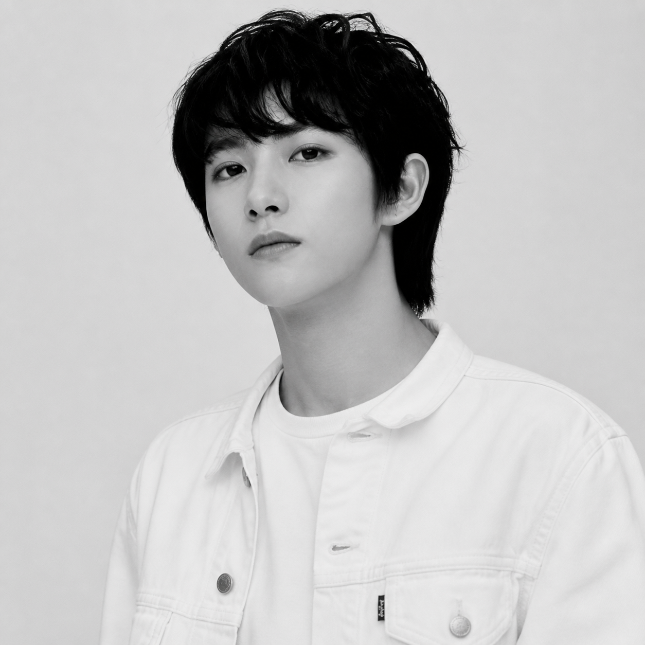 Jisung official NCT DREAM profile portrait