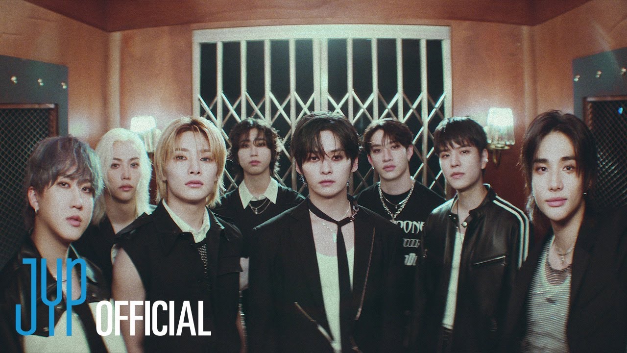Stray Kids Video React: Eight Men Looked Back Without Turning Themselves into a Museum