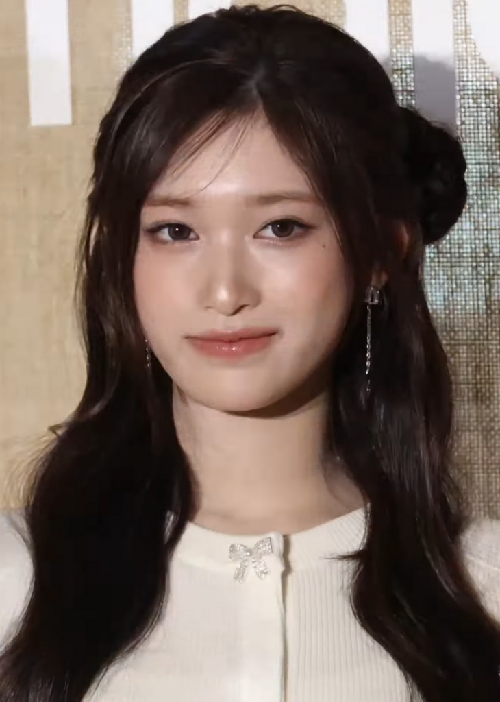 Leeseo of IVE at a 2026 Maje event