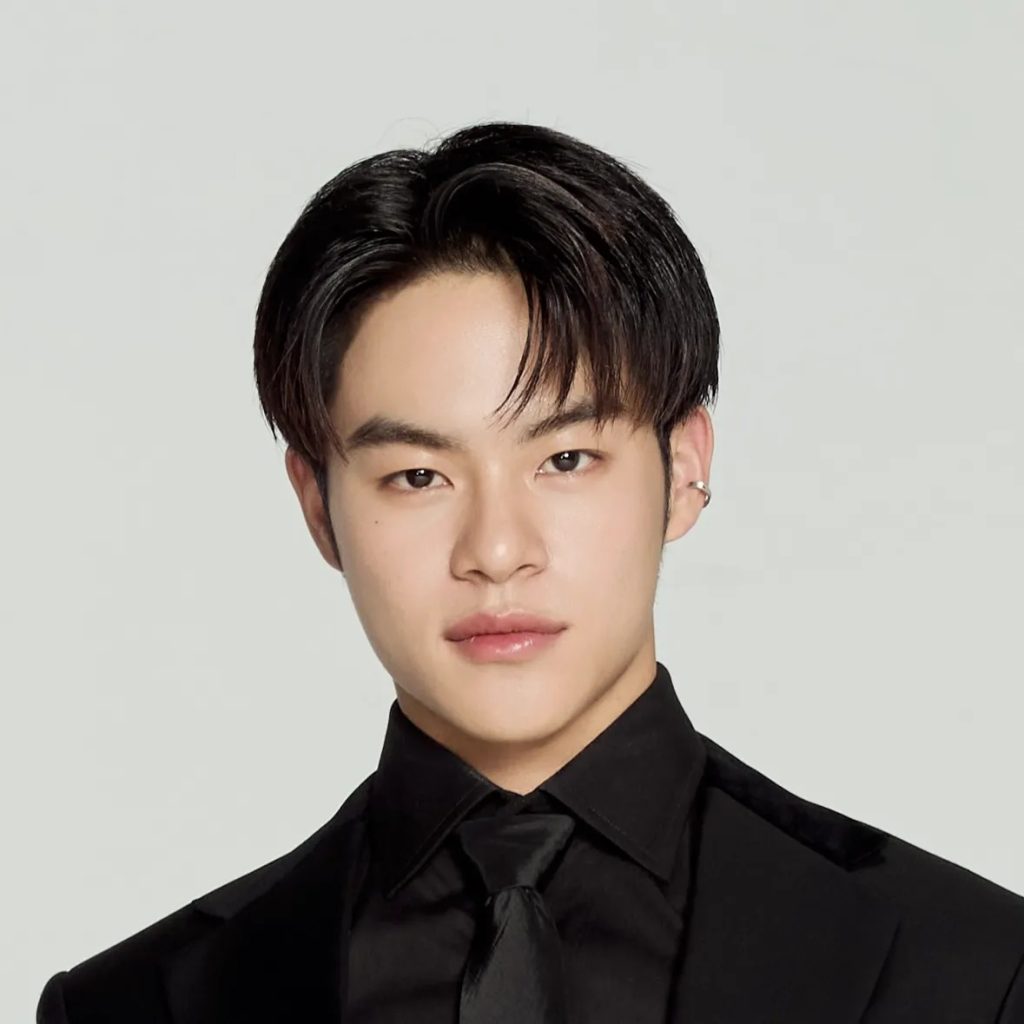 Marckris official BUS membership portrait