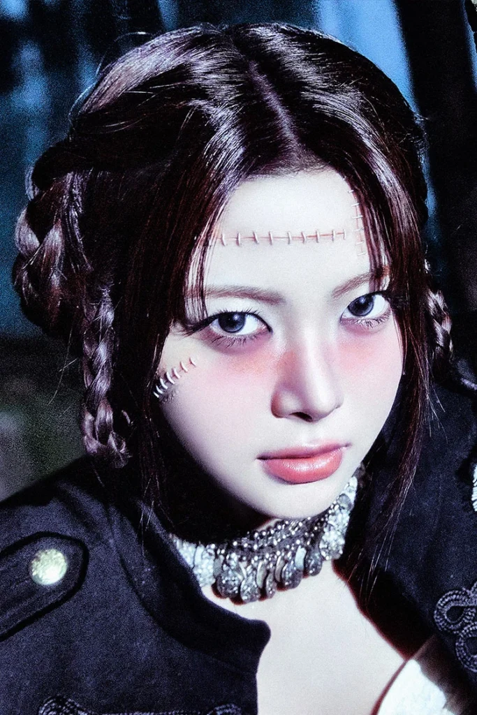 HONG EUNCHAE of LE SSERAFIM official profile portrait