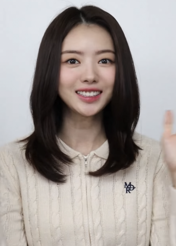 Lim Nayoung of I.O.I profile photo