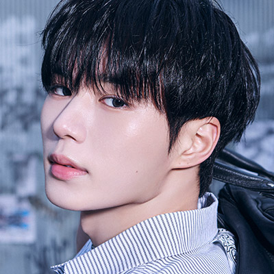 Official profile portrait of Junseo from ALPHA DRIVE ONE