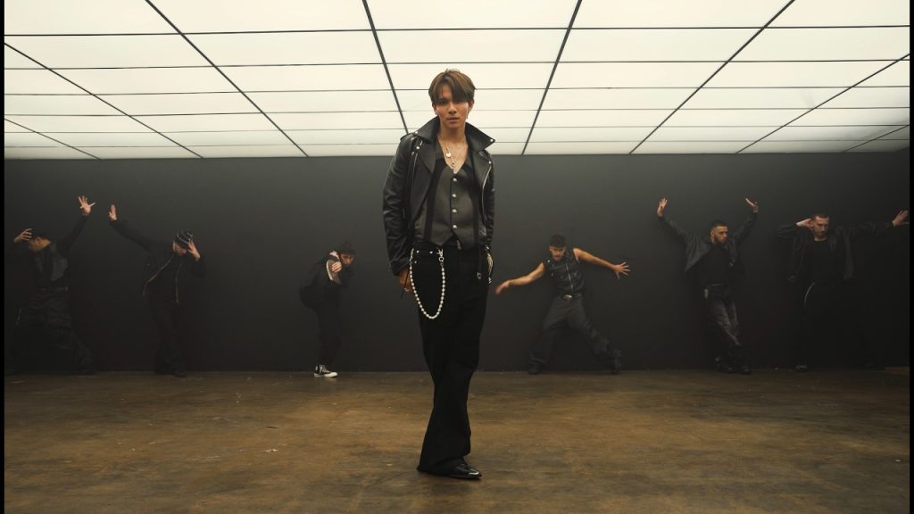 Samuel Kim Arredondo in a real frame from his official 2026 ZIGI-ZIGI-ZIGI music video.