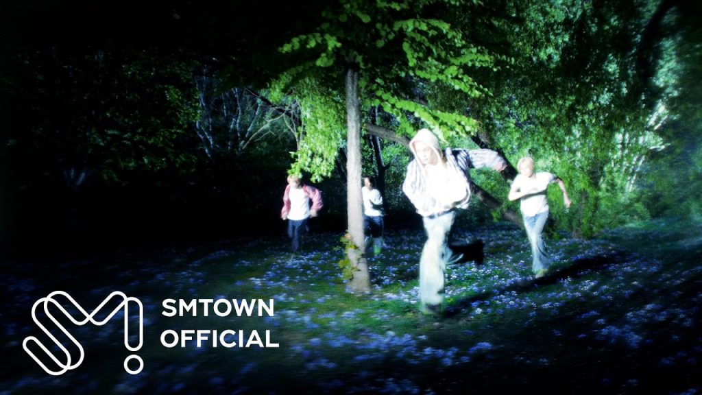 Onew, Key, Minho and Taemin together in the real official Atmos music video.