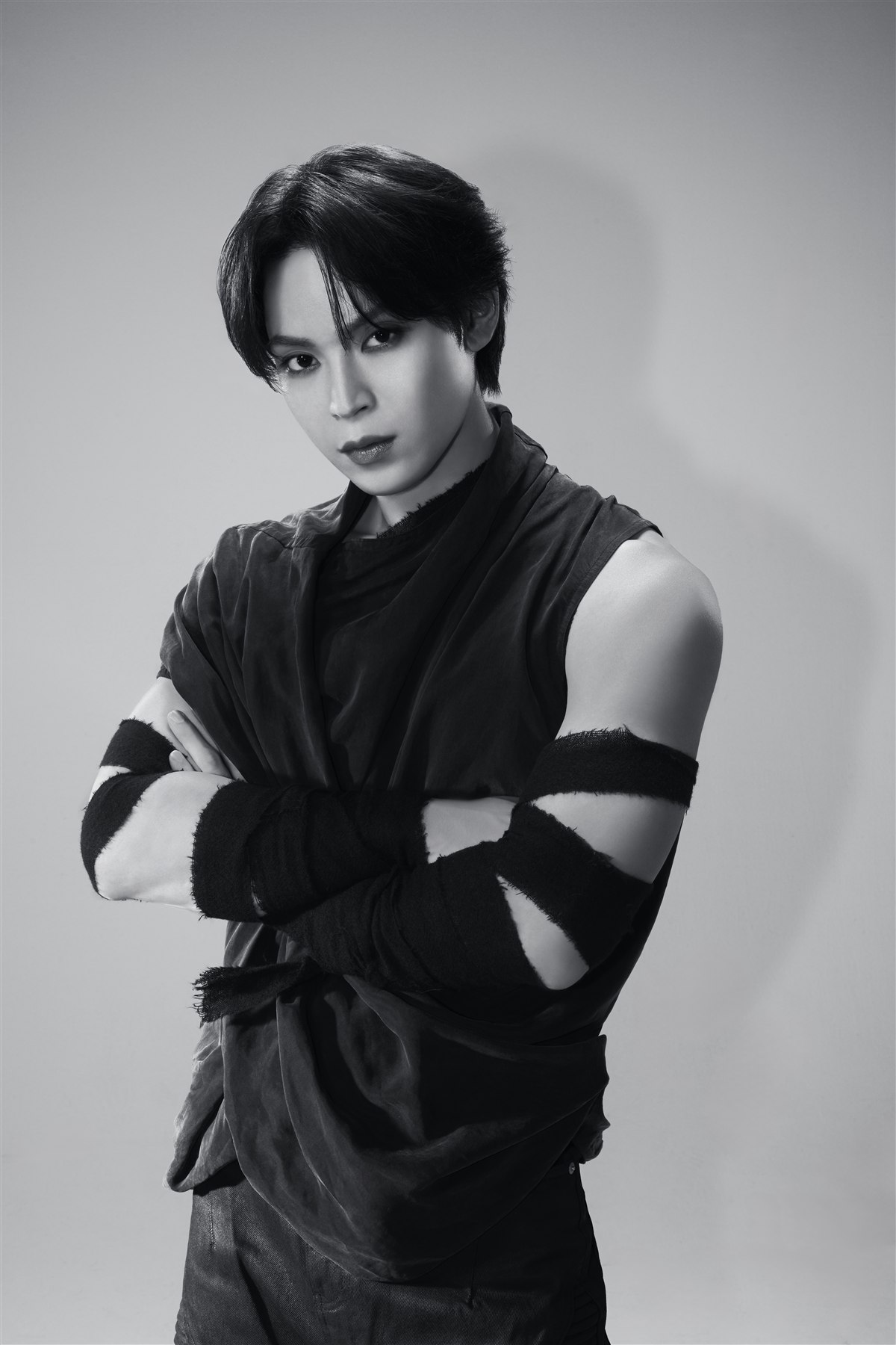 Sho Yonashiro of JO1 in his 2026 official profile portrait
