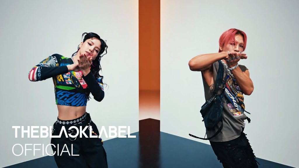 TAEYANG and LISA performing Shoong in the official performance video