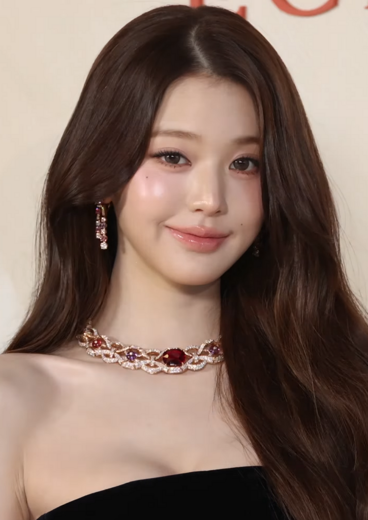Jang Wonyoung of IVE at a 2026 Bulgari event