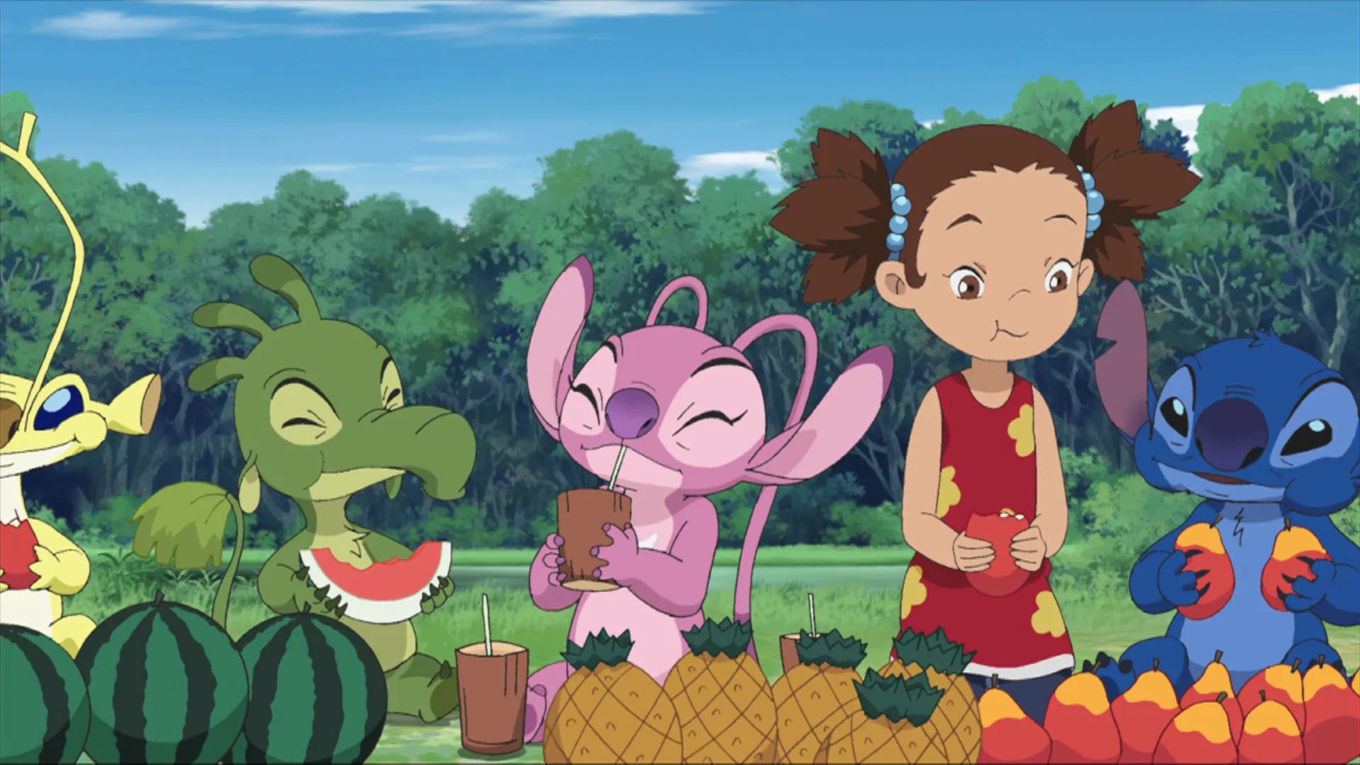 Stitch captured during the first half of the Hämsterviel showdown in the official Disney Plus still for Stitch anime Episode 24